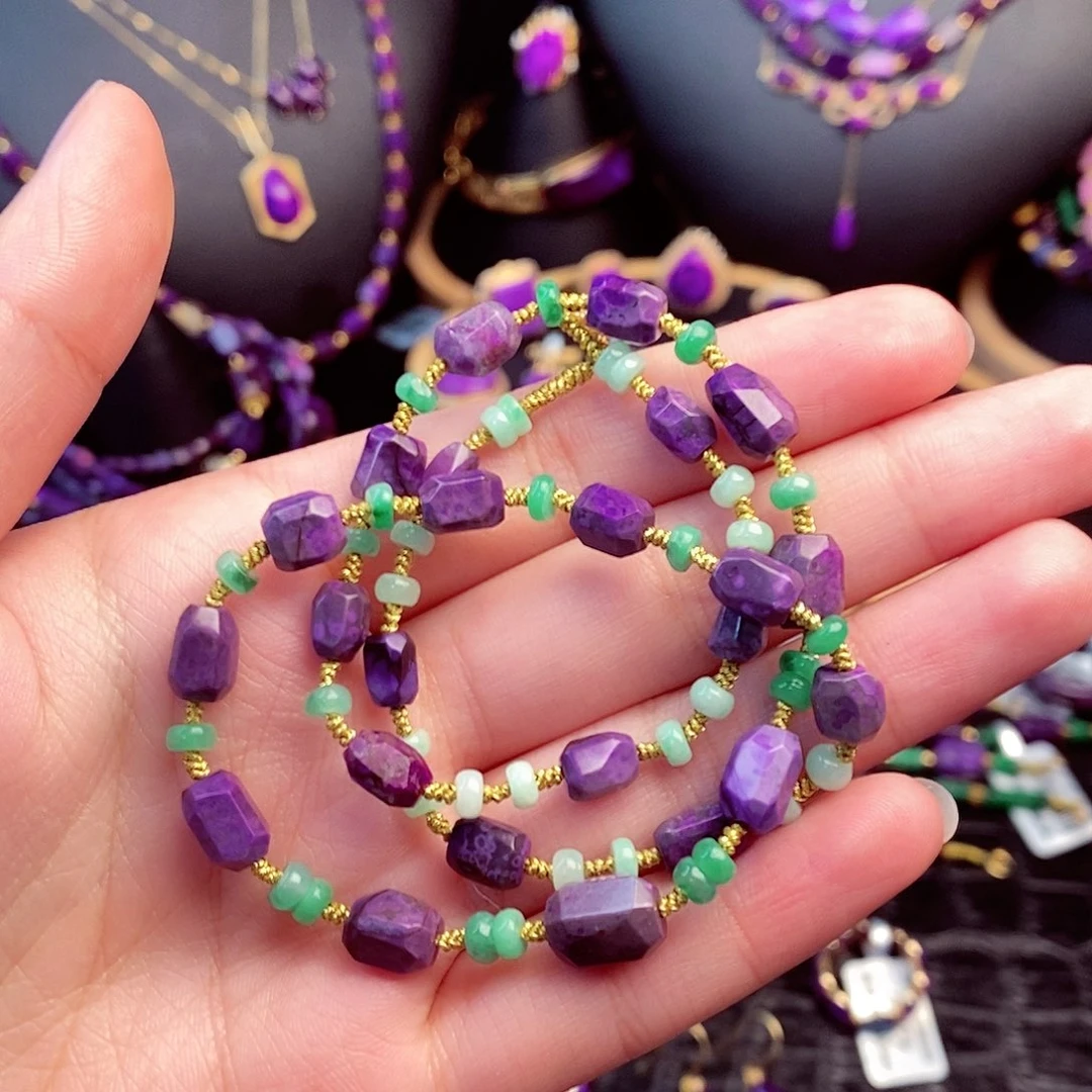 苏纪石（舒俱来）项链18K金镶嵌