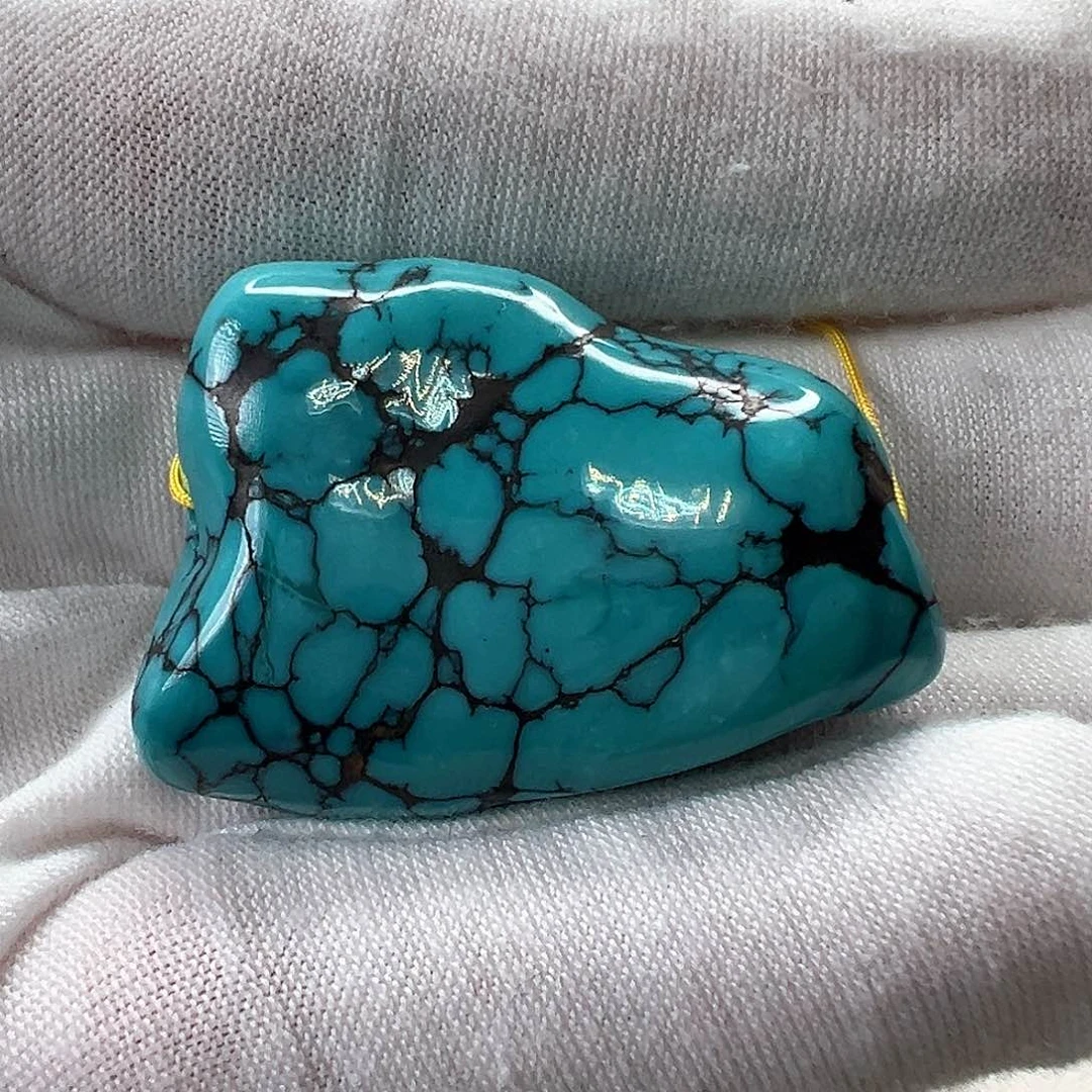 未镶嵌绿松石随形26.4mm