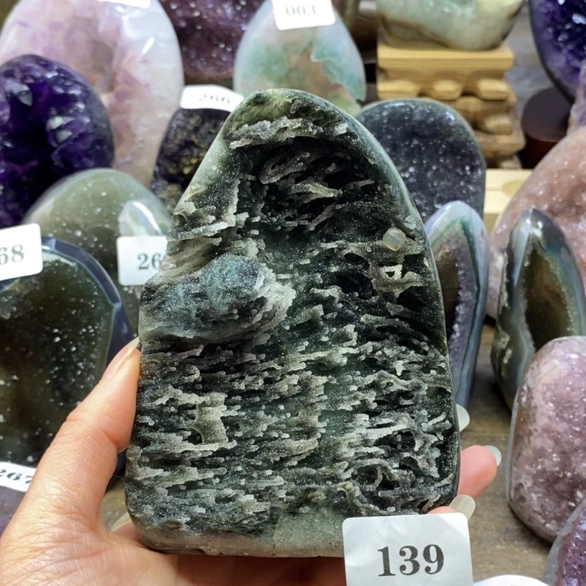 【闪购商品】未镶嵌大型摆件（非配饰）紫晶