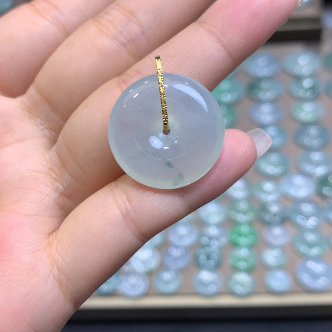 翡翠18K金镶嵌颈饰平安扣裸石22.4*6.1