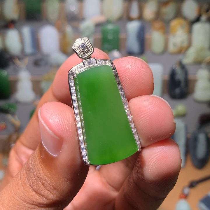 和田玉银S925镶嵌颈饰