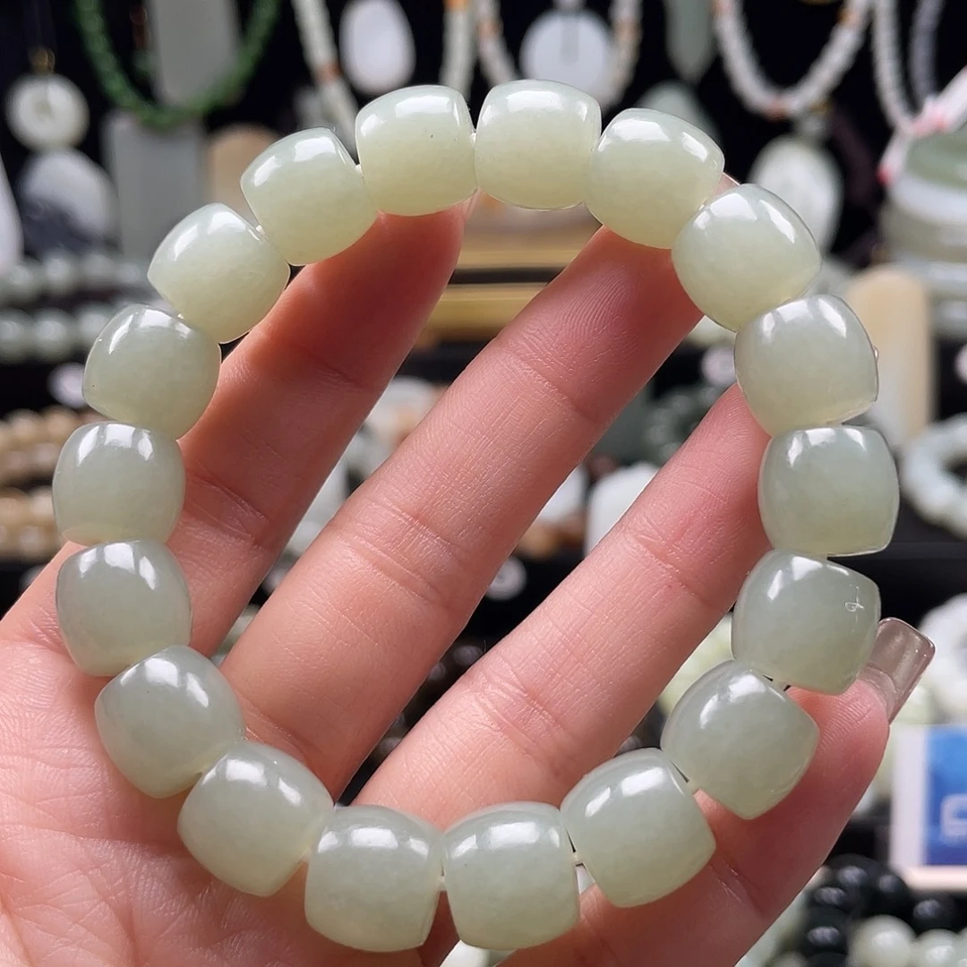 和田玉未镶嵌手链