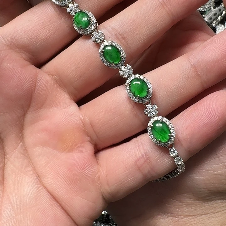 翡翠未镶嵌颈饰天然A货翡翠放漏