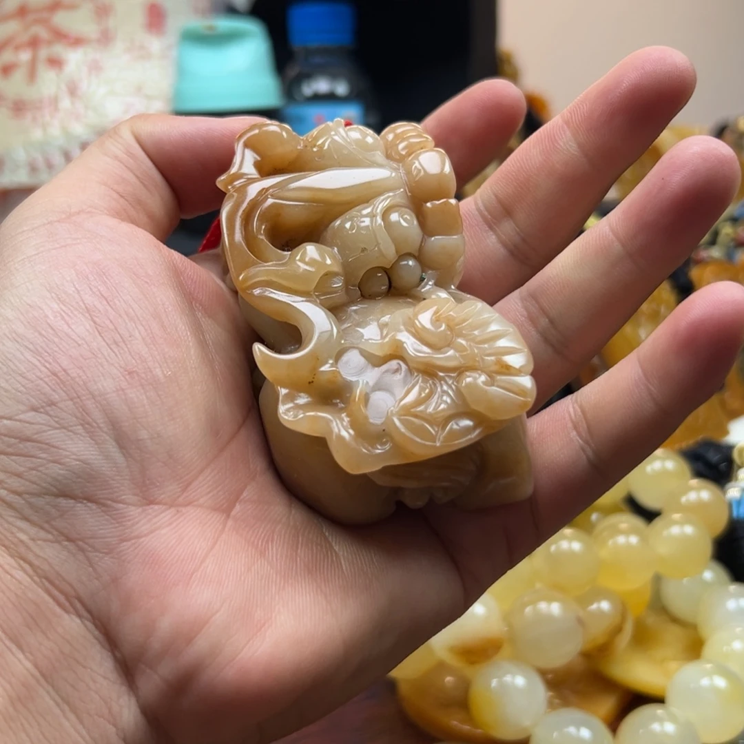 石英质玉（黄龙玉）未镶嵌hly