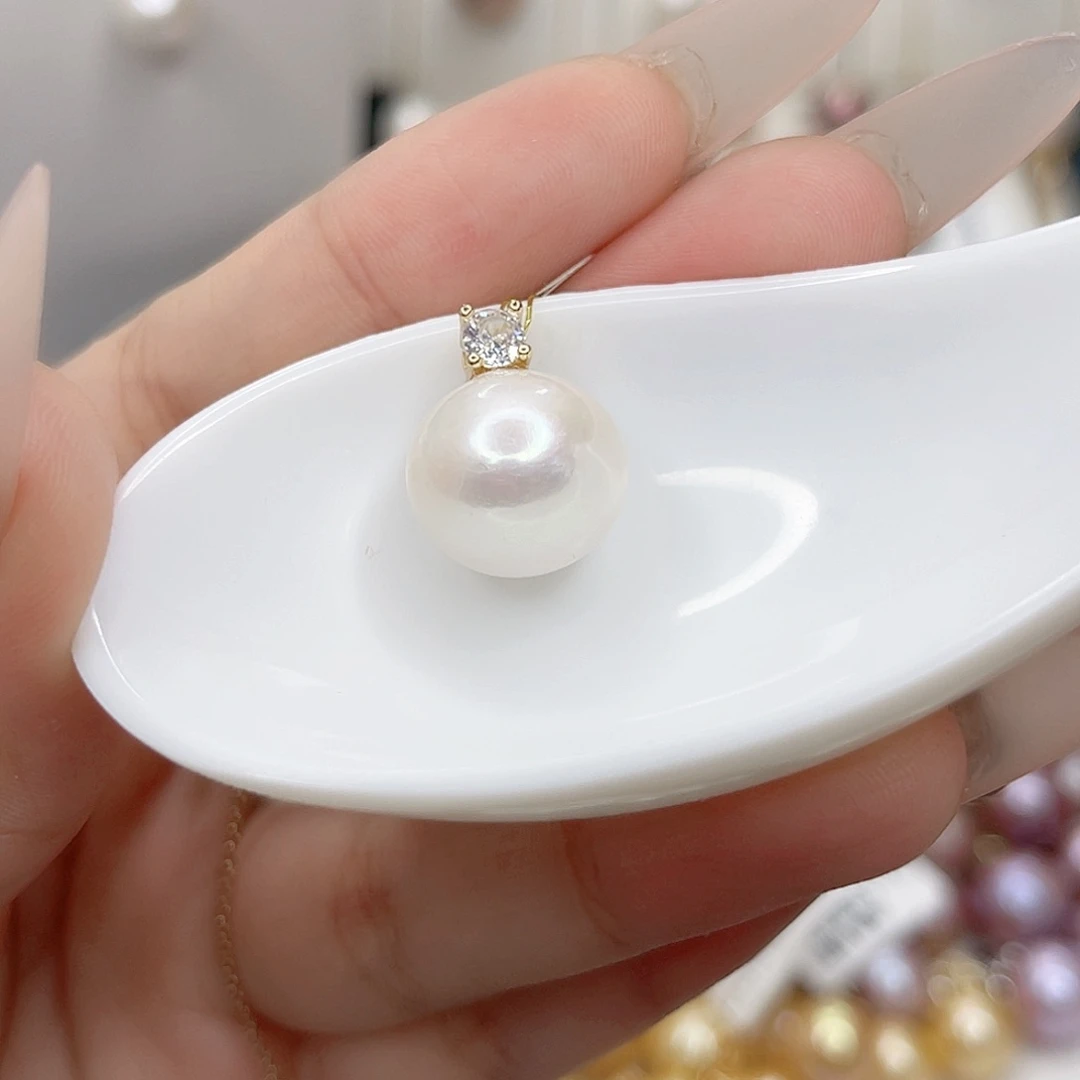 淡水珍珠合金吊坠(赠链)