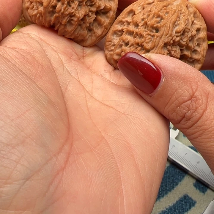 吊坠桃核文玩南疆石42