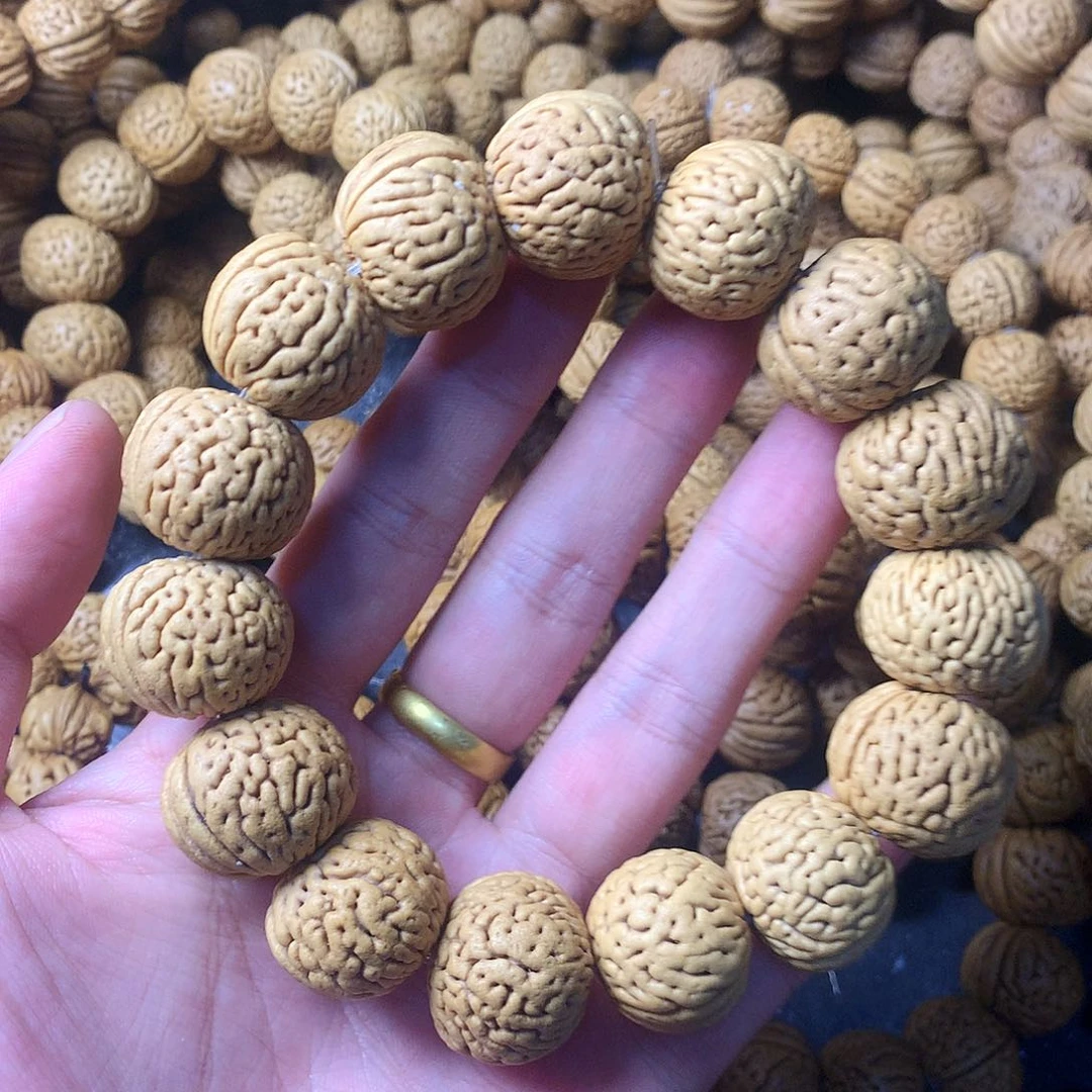 吊坠桃核壬****?桃核白月23