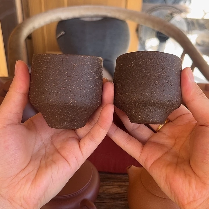 茶杯紫砂手捏茶杯黑铁砂