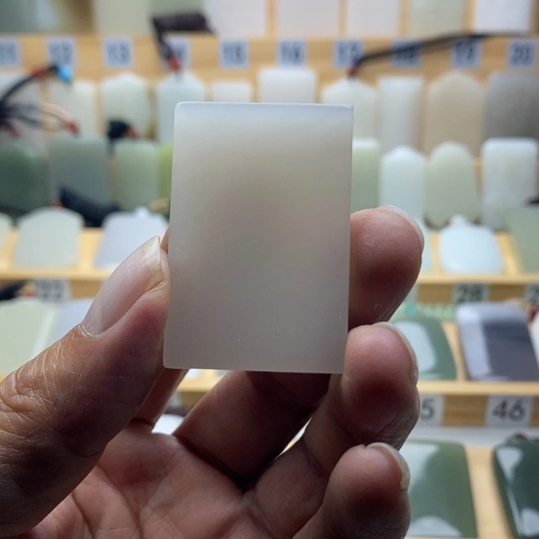 未镶嵌和田玉挂件