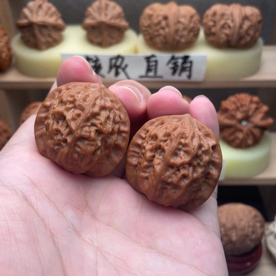 文玩核桃吊坠瓷娃娃34➕交友价