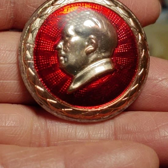 城***：爷爷纪念章爷爷纪念