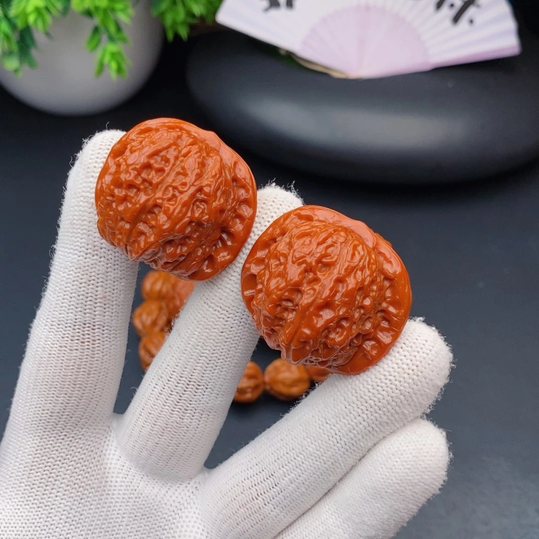 文玩核桃把件35血麒麟764
