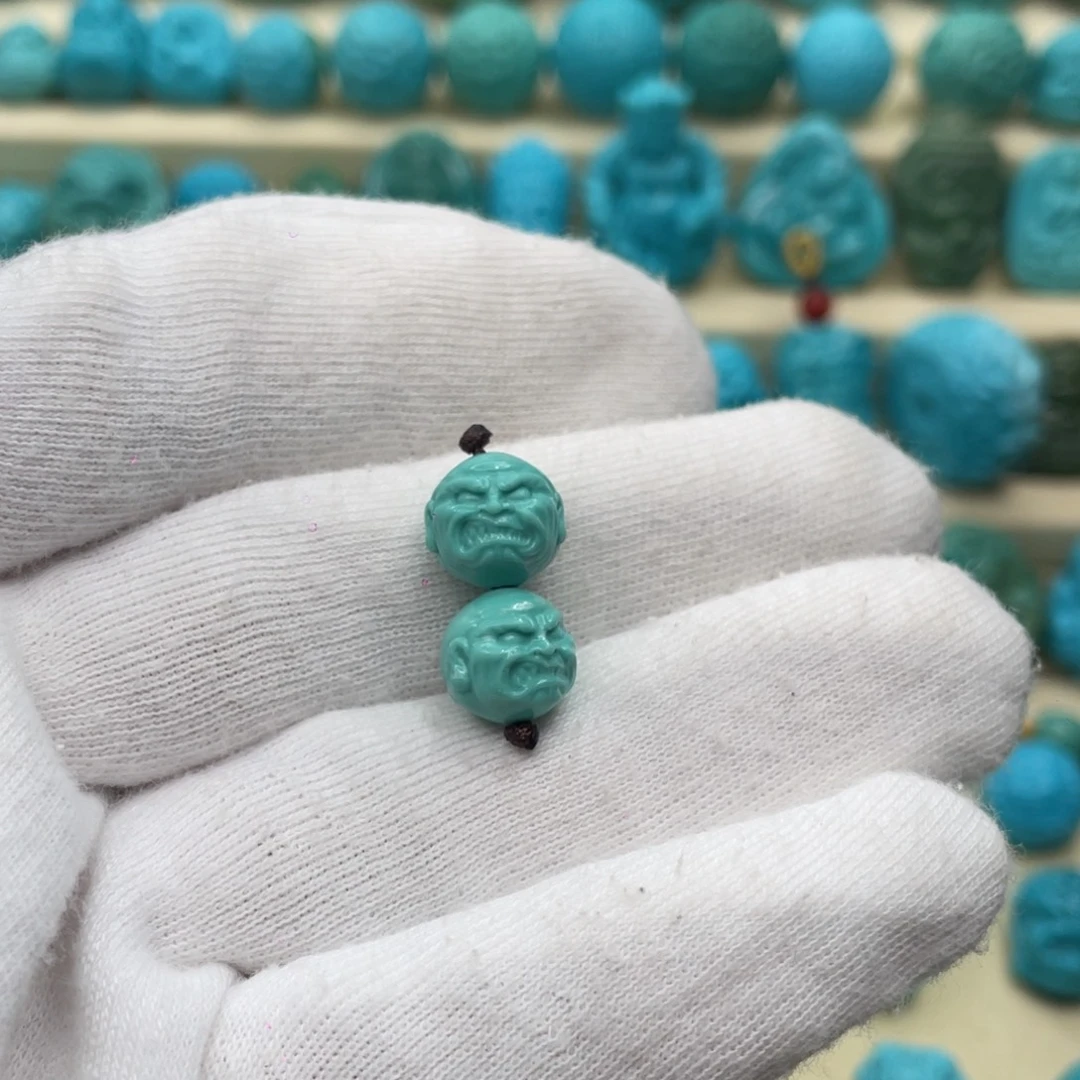 绿松石未镶嵌颈饰卡9.7