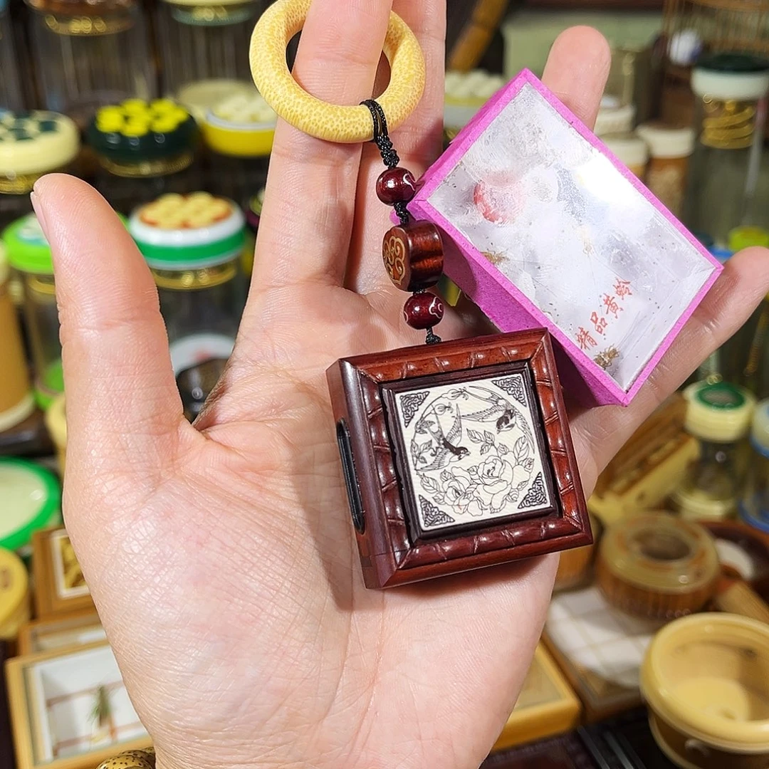 蟋蟀老红木黄蛉拇指盒+小黄蛉