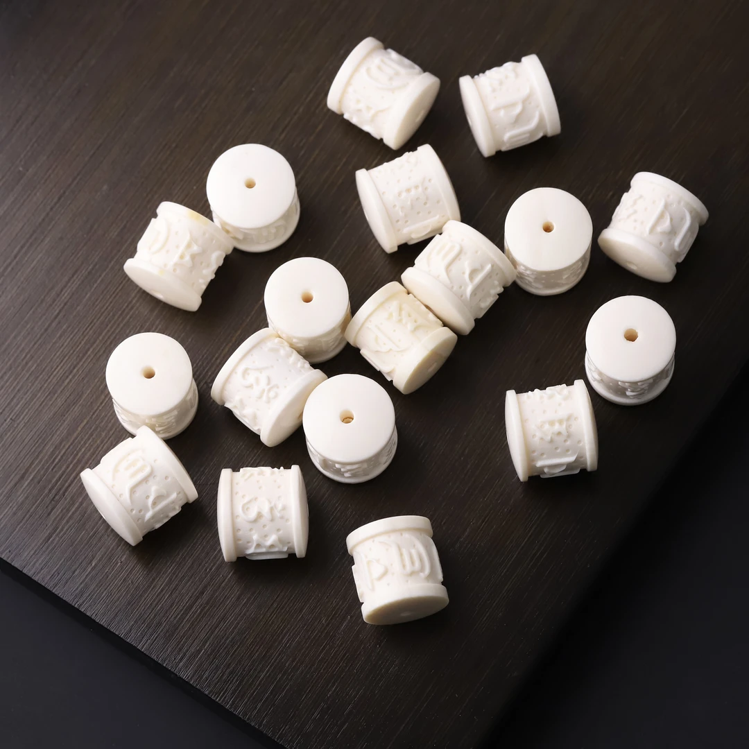 S2209 猛犸雕刻六字真言单珠顶珠绳束侧挂DIY配件