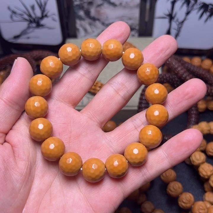 文玩核桃手串钻石