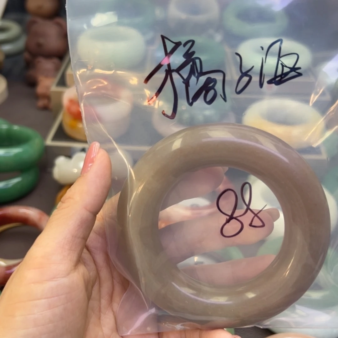未镶嵌手镯石英岩玉?***?