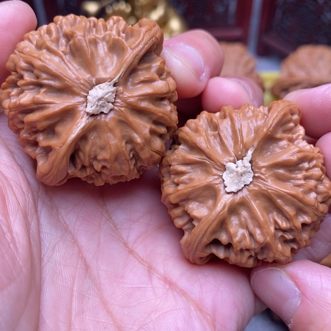 文玩核桃把件毕业精品肉球宫灯42尺