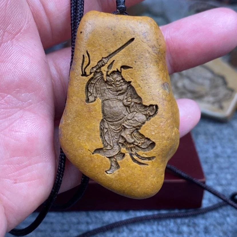 【闪购商品】原石雕刻手把件