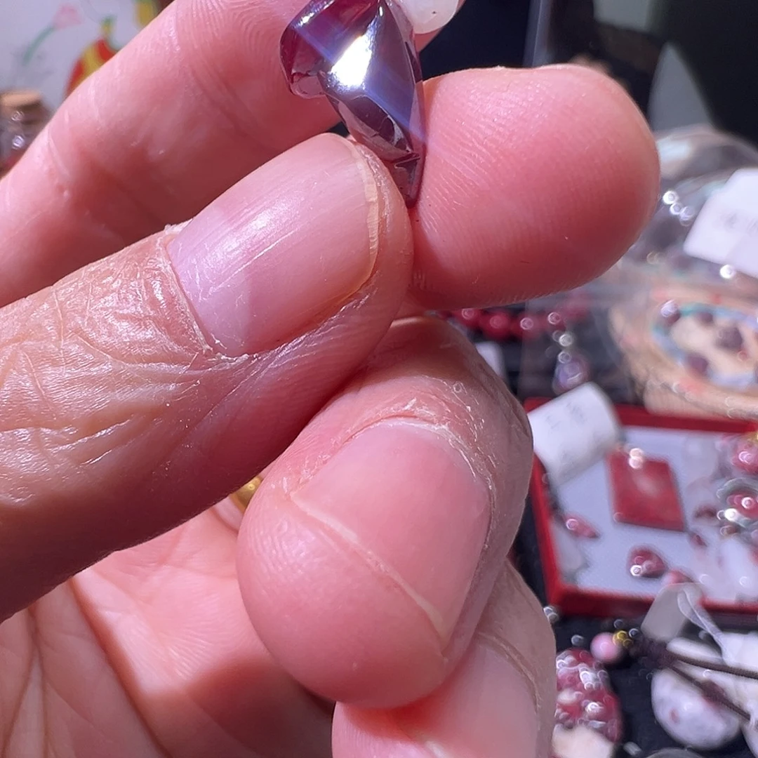 陈***筠天然辰砂1.9克朱砂雕刻