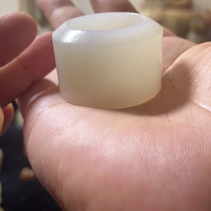 大***风和田玉未镶嵌挂件