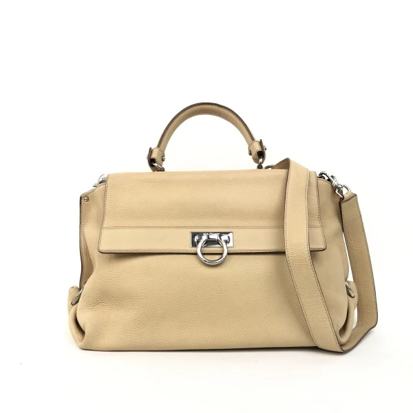 95新/菲拉格慕/妃鱼/单肩包/市场价0/250205LT0006