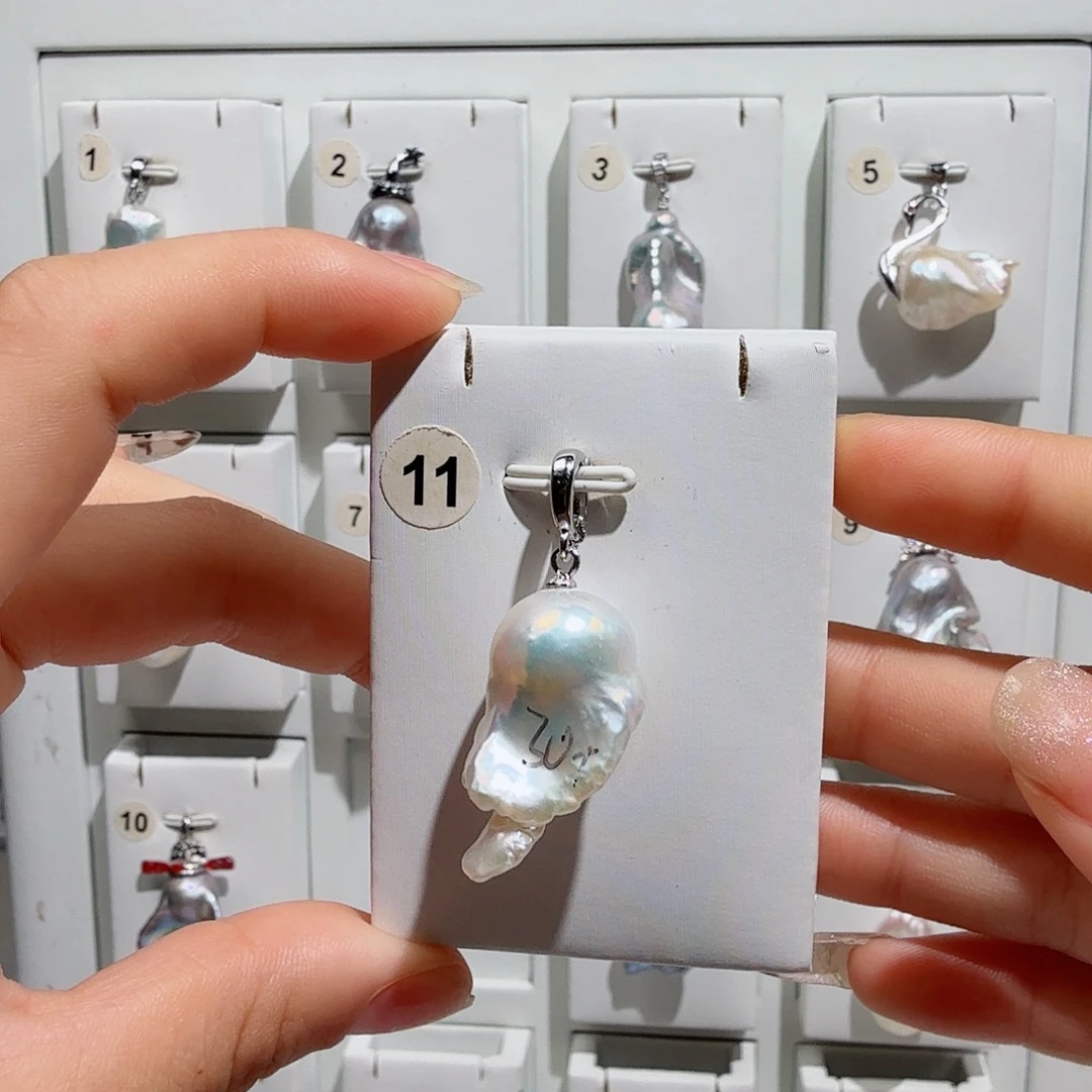 合金淡水珍珠颈饰