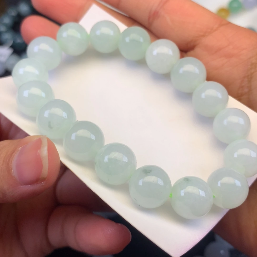 翡翠未镶嵌颈饰天然缅甸翡翠A货