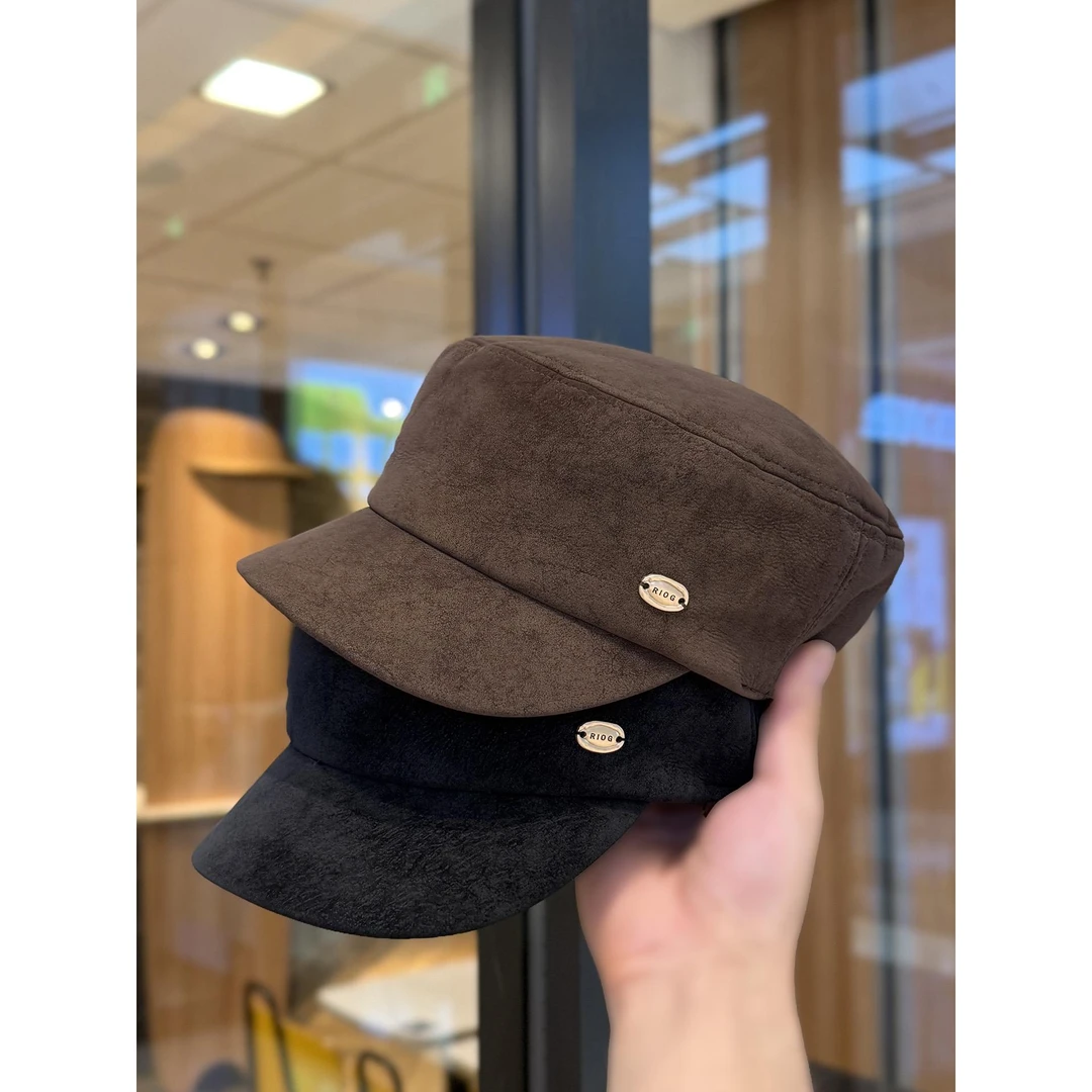 日系鹿皮绒平顶马术帽子女2025新款春秋季时髦显脸小鸭舌报童帽潮
