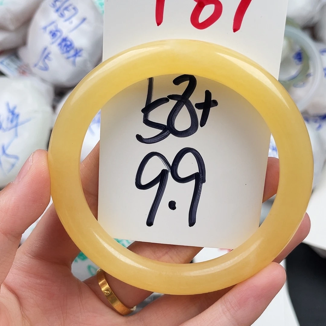 石英质玉未镶嵌手镯T89