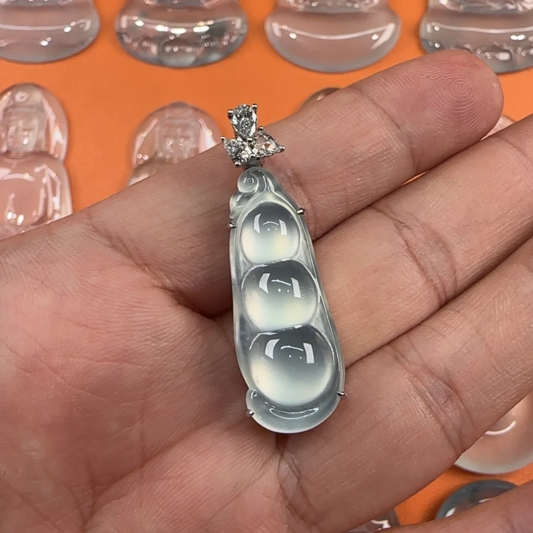 定制翡翠未镶嵌天然