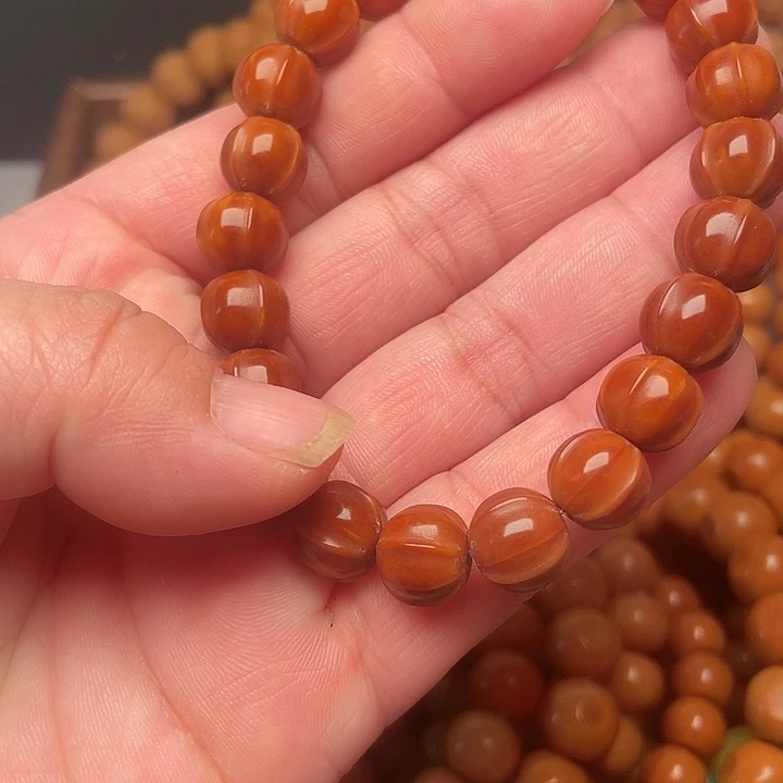 猴头核桃手串快**迪鲨鱼