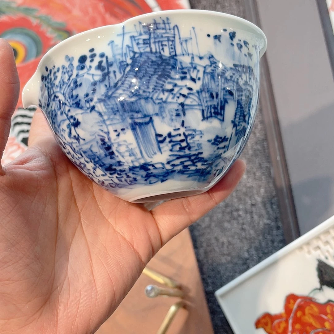 可**月圆圆的圆圈是一个圆圈的形状