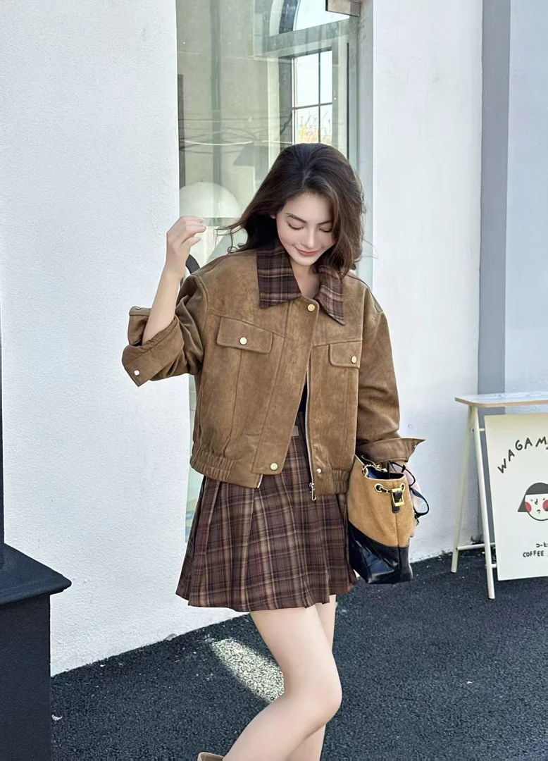 女短款时尚翻领学院风纯色短外套拉链常规摆摆裙时尚套装