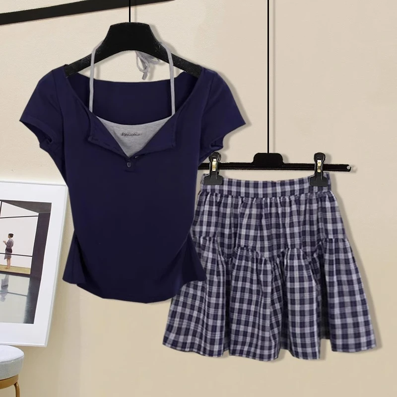 时尚辣妹设计感女2025夏假两件挂脖短袖T恤+格纹半身裙小个子套装