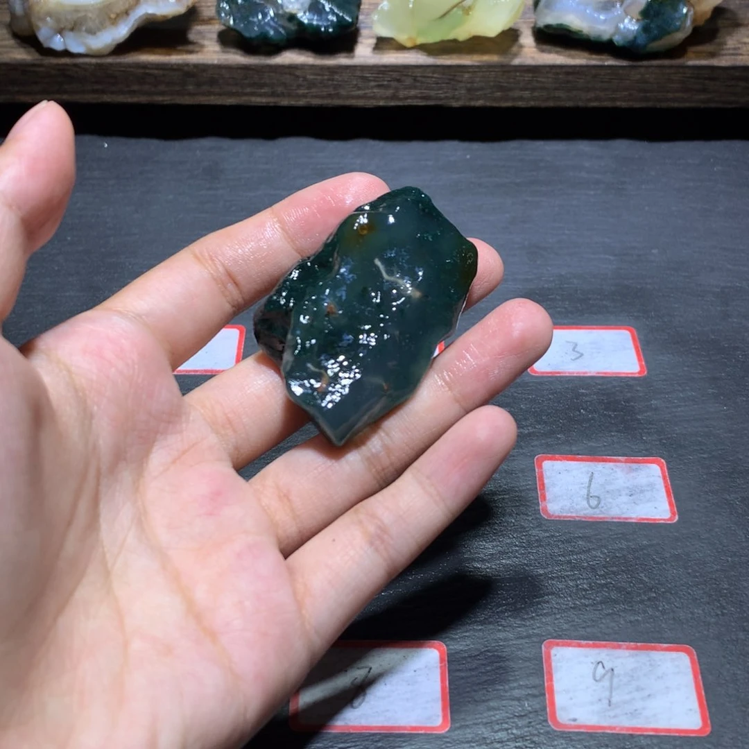 未镶嵌玛瑙/玉髓珠宝奇石