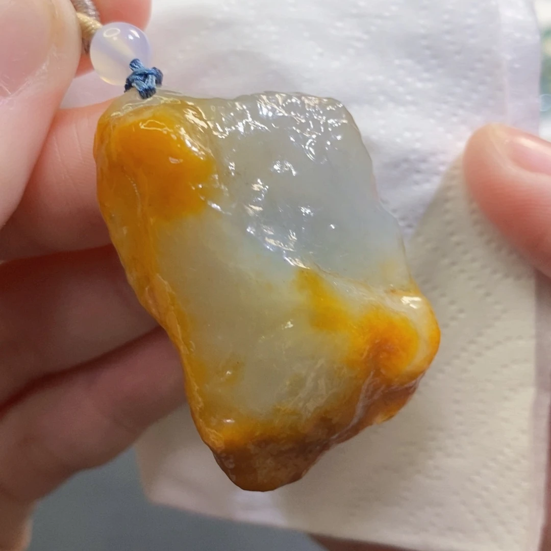 【闪购商品】翡翠吊坠(不含链)未镶嵌8268