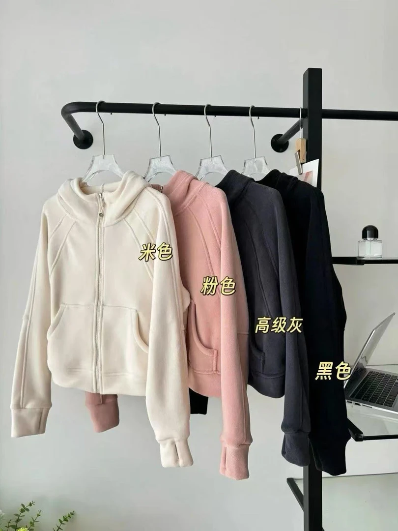 女士运动德荣卫衣厚款连帽带帽冬季休闲拉链链条短款百搭