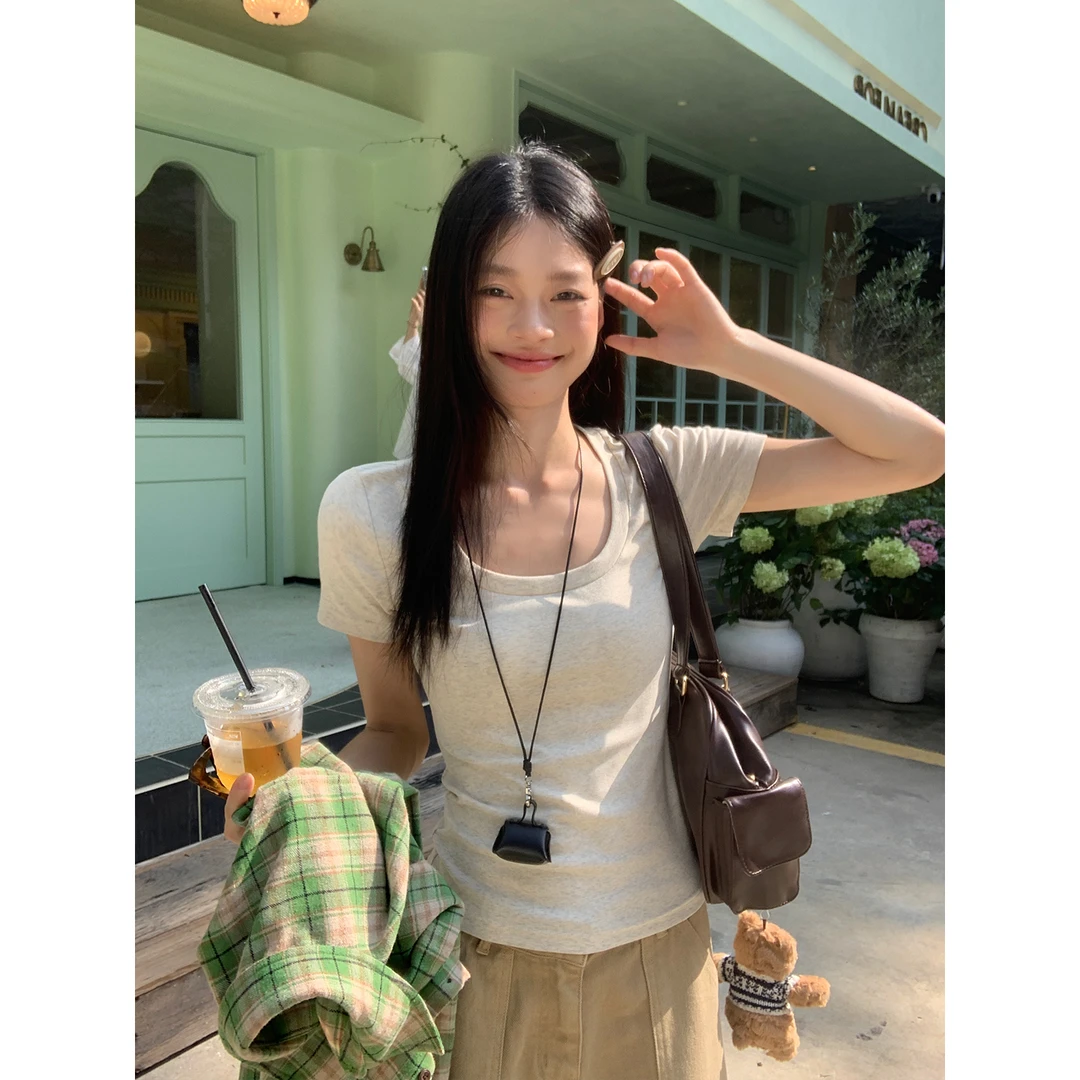 宋正恩暖花灰U领短袖t恤女夏季正肩修身纯色高级内搭上衣ZE7188