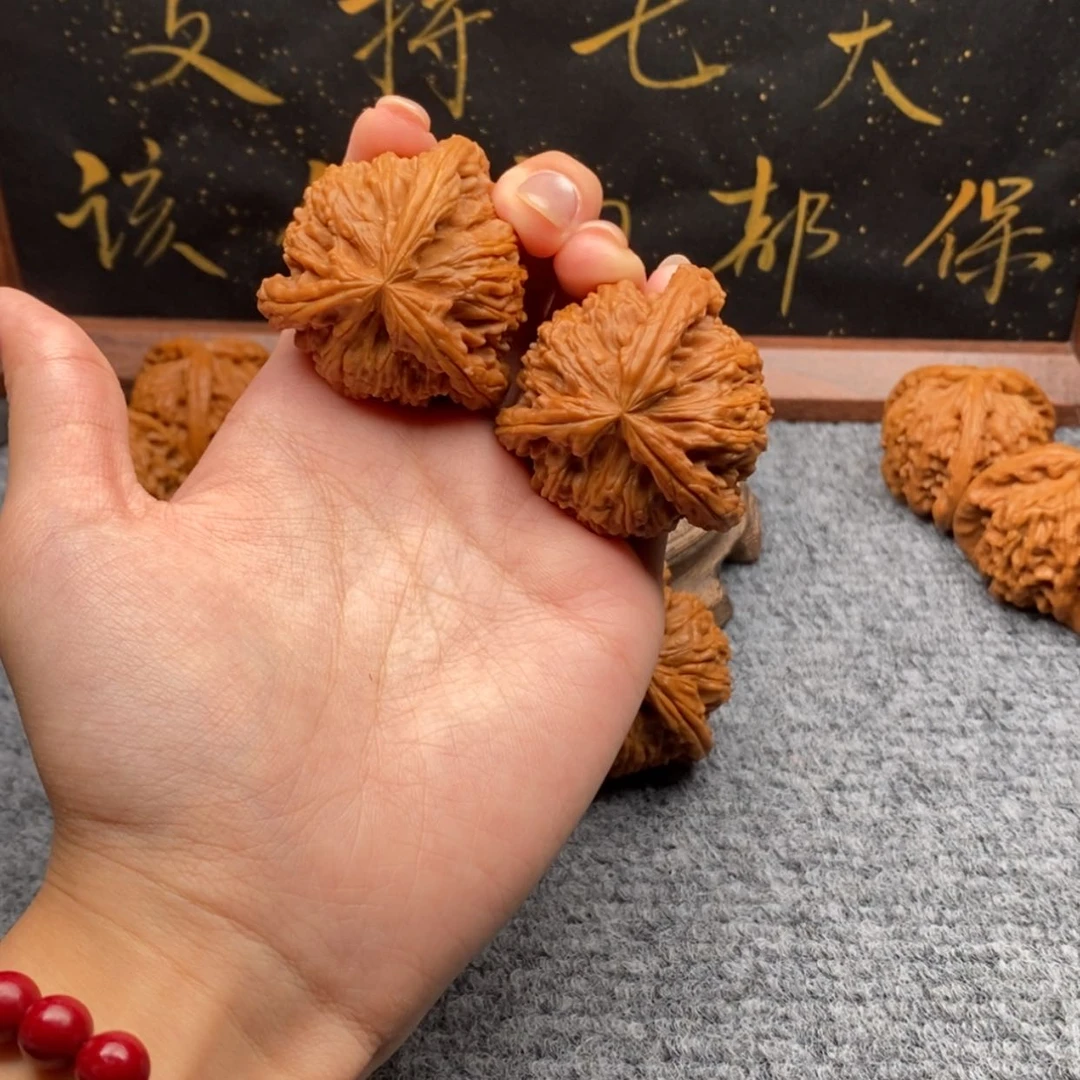 【闪购商品】吊坠文玩核桃我***锅