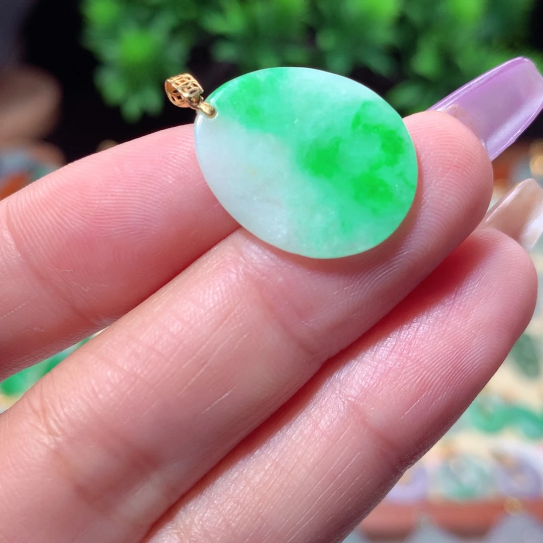 翡翠吊坠(不含链)18K金镶嵌