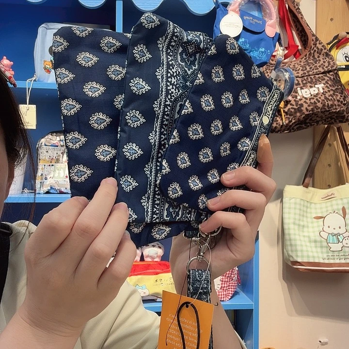 PU箱包收纳箱化妆包等
