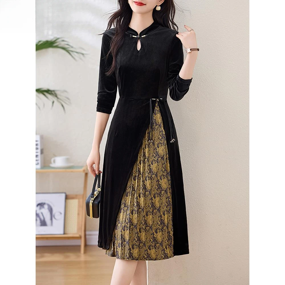 玛古芭新中式旗袍连衣裙女装2025春秋新款丝绒拼接盘扣长袖裙子女
