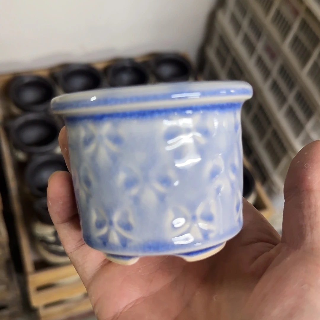 福利局库存尾单·有孔花盆当天满9元发