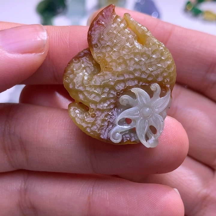 未镶嵌定制翡翠花