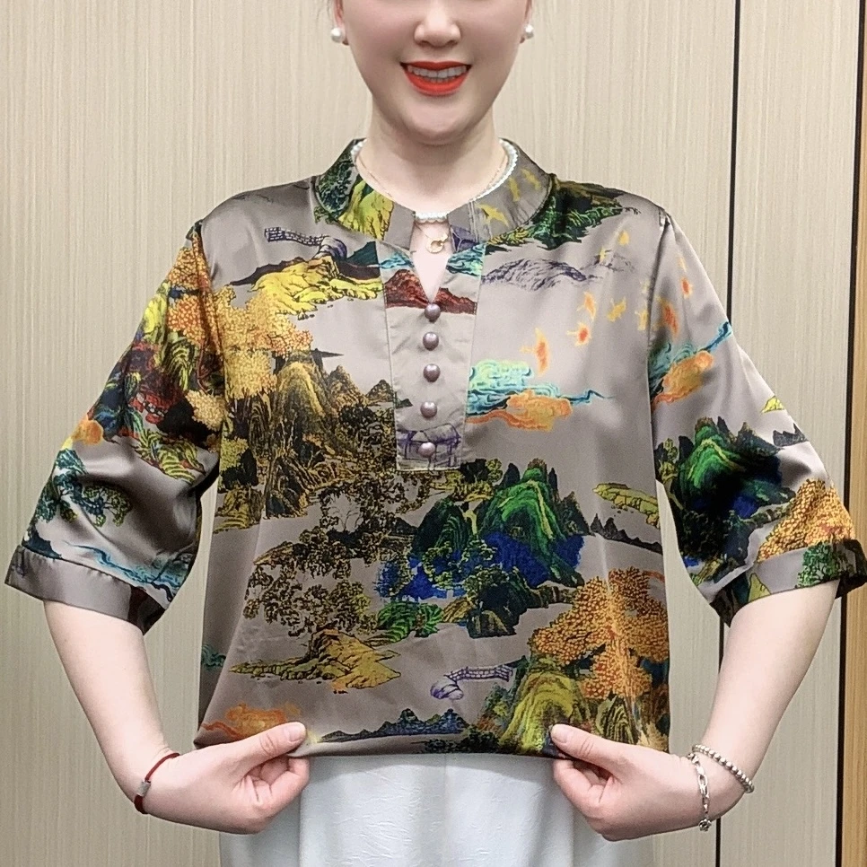 新款减龄显瘦宽松大码五分袖小衫