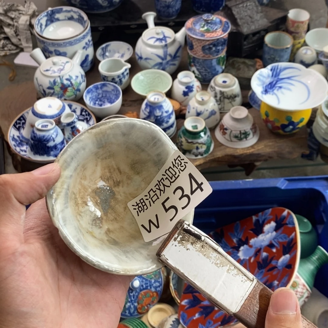 程***程其他瓷器瓷器的一个