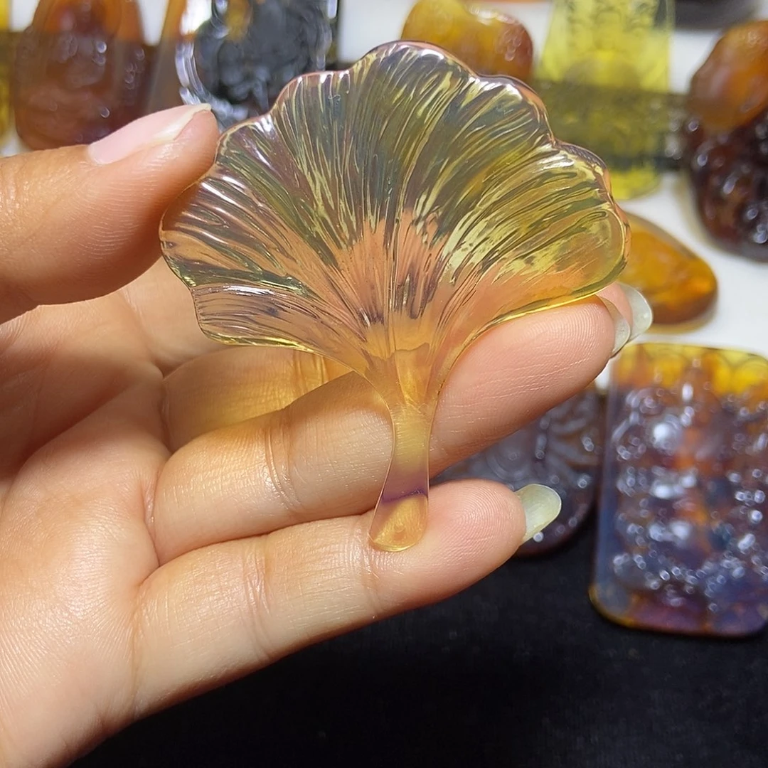琥珀未镶嵌颈饰缅甸天然琥珀吊坠
