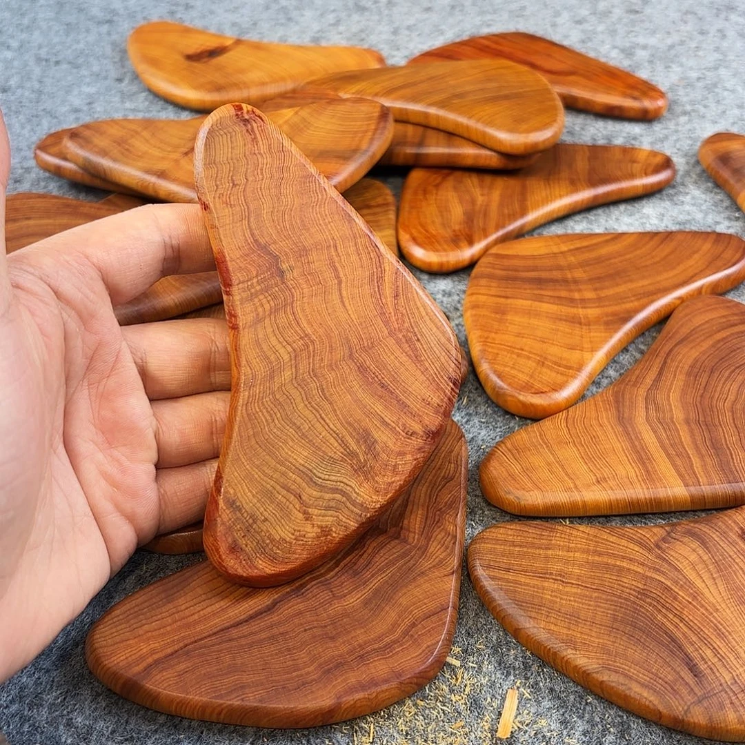 崖柏太行崖柏黑油把件到手一个