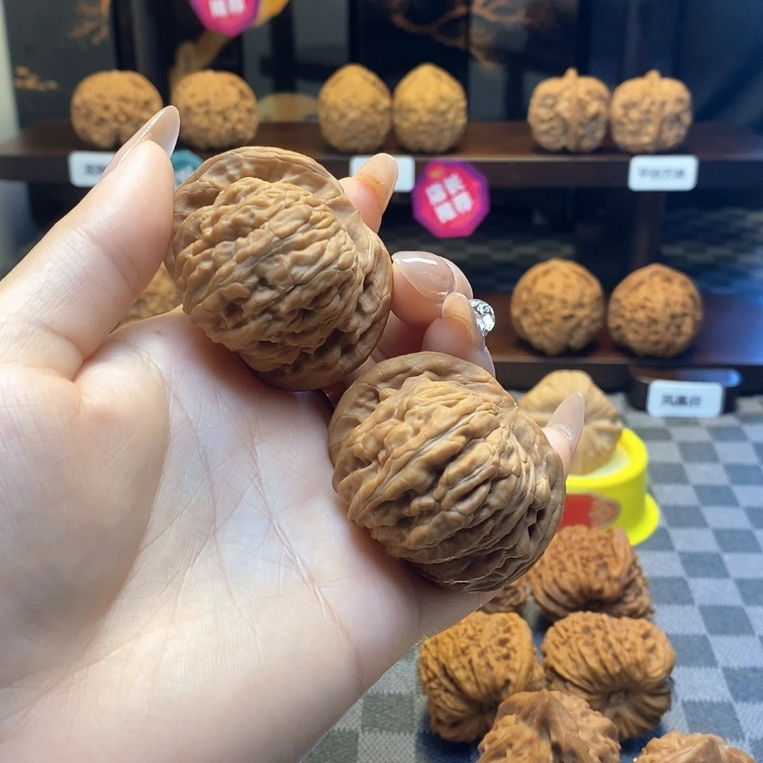 核桃把件大尺寸汉高楼核桃卡45全品白茬